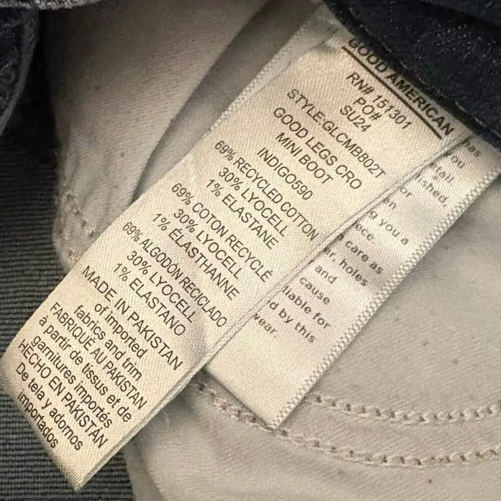 Good American Women's Good Legs Cropped Mini Bootcut Jeans 10/30 - Picture 8 of 9